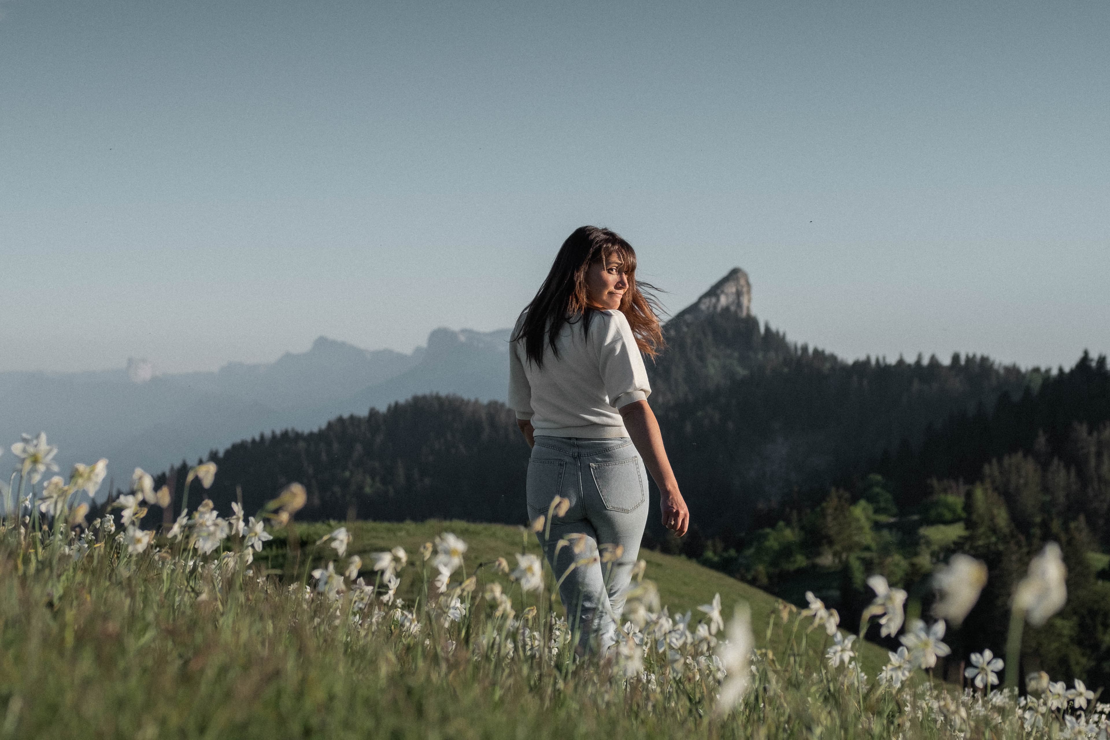 maya-alpes-marche-montagne-peaceful